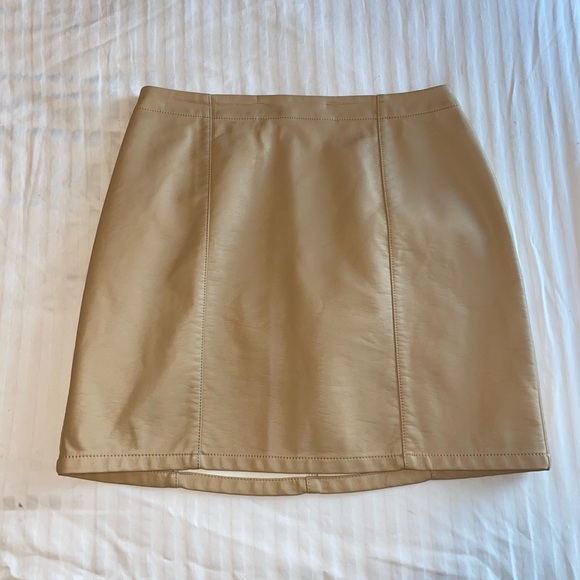 Forever 21 Dresses & Skirts - Forever 21 Tan Faux Leather Mini Skirt
